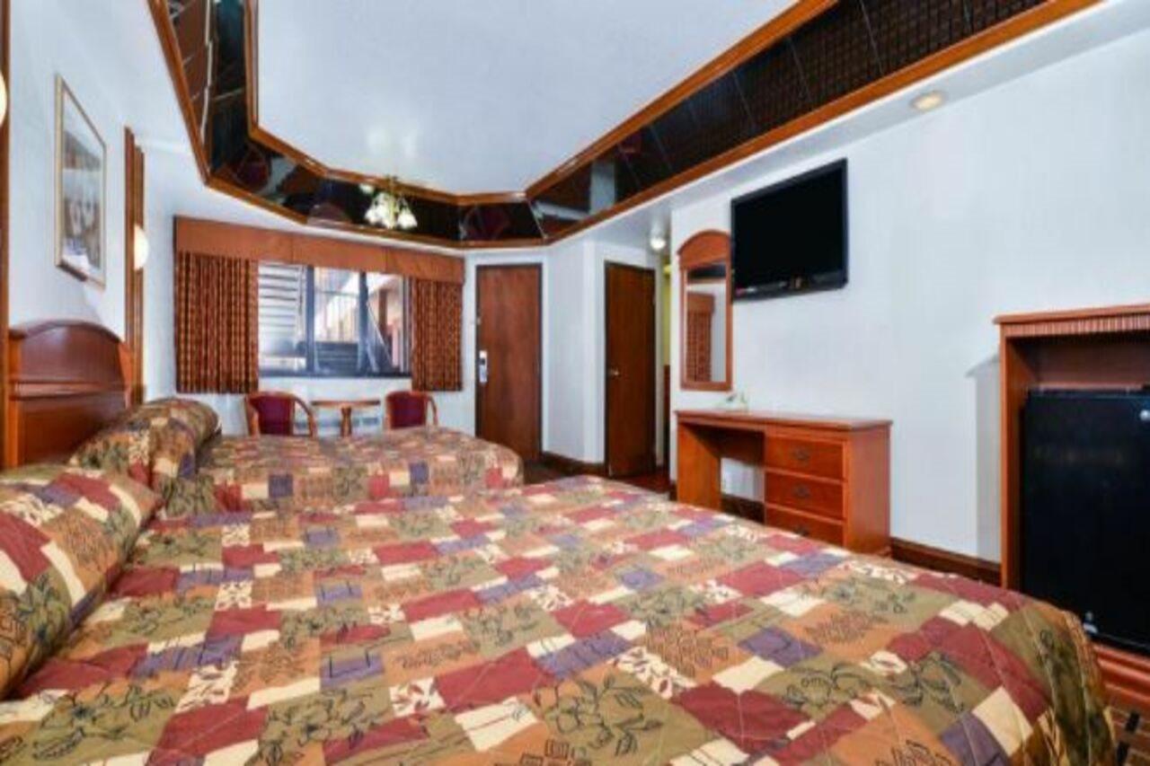 Americas Best Value Inn & Suites-Los Angeles Downtown/S.W. Exterior foto