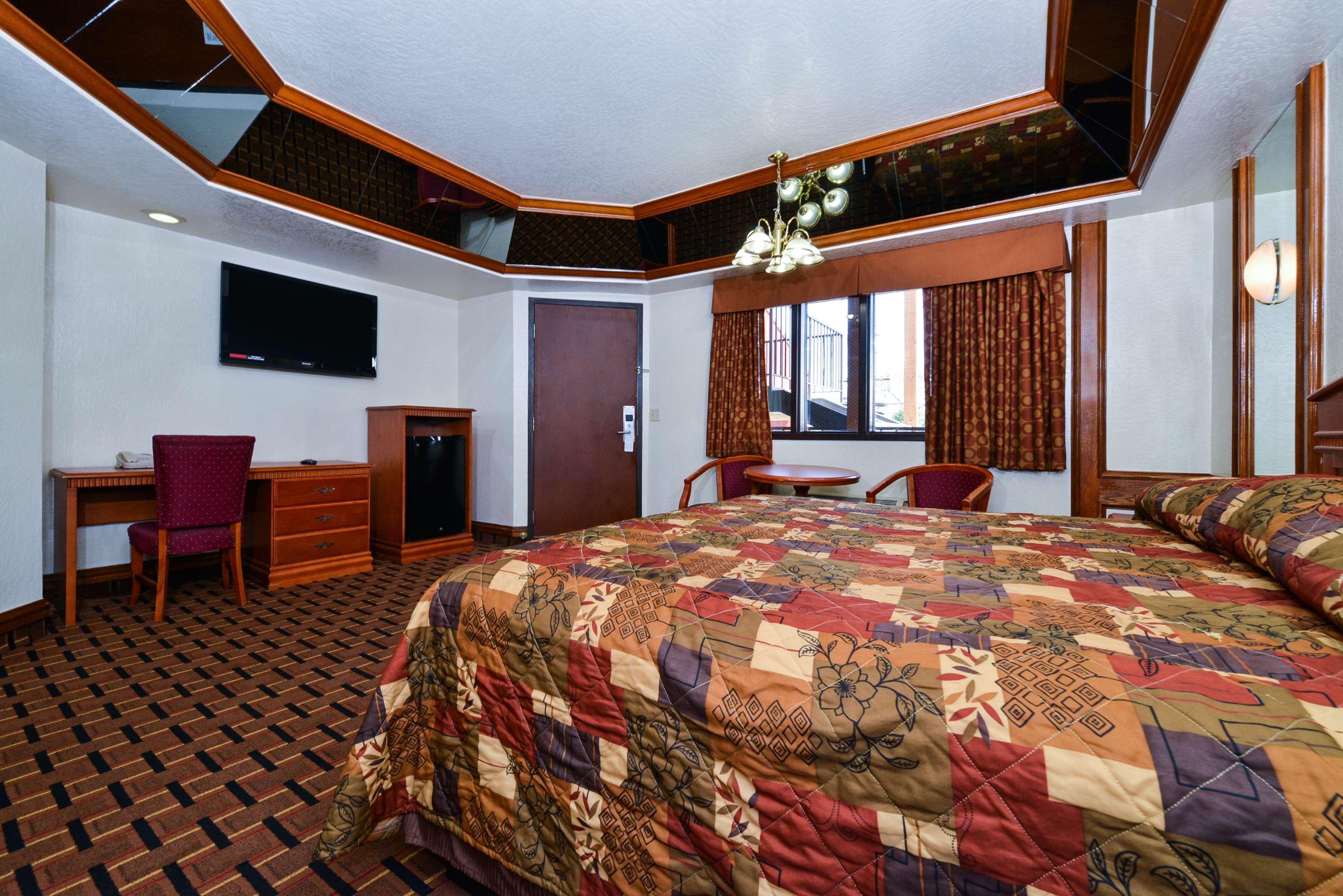 Americas Best Value Inn & Suites-Los Angeles Downtown/S.W. Exterior foto