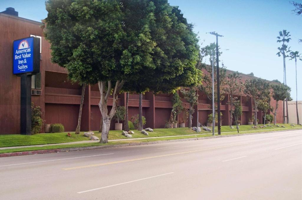 Americas Best Value Inn & Suites-Los Angeles Downtown/S.W. Exterior foto