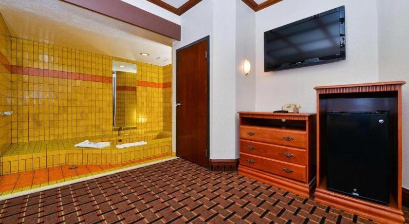 Americas Best Value Inn & Suites-Los Angeles Downtown/S.W. Exterior foto